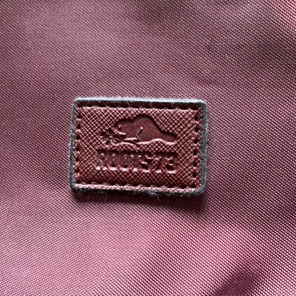 Roots Shoulder Purse - Picture 6 of 9